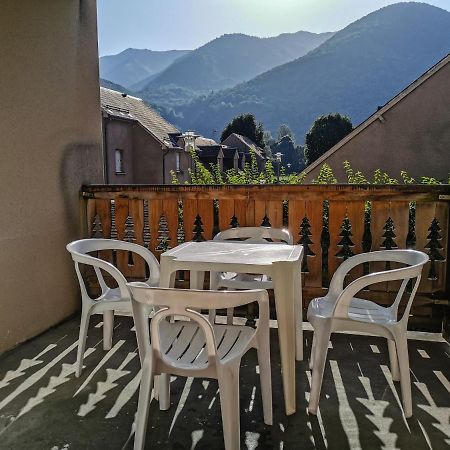 Appartement T3 dans résidence Juzet-de-Luchon Esterno foto
