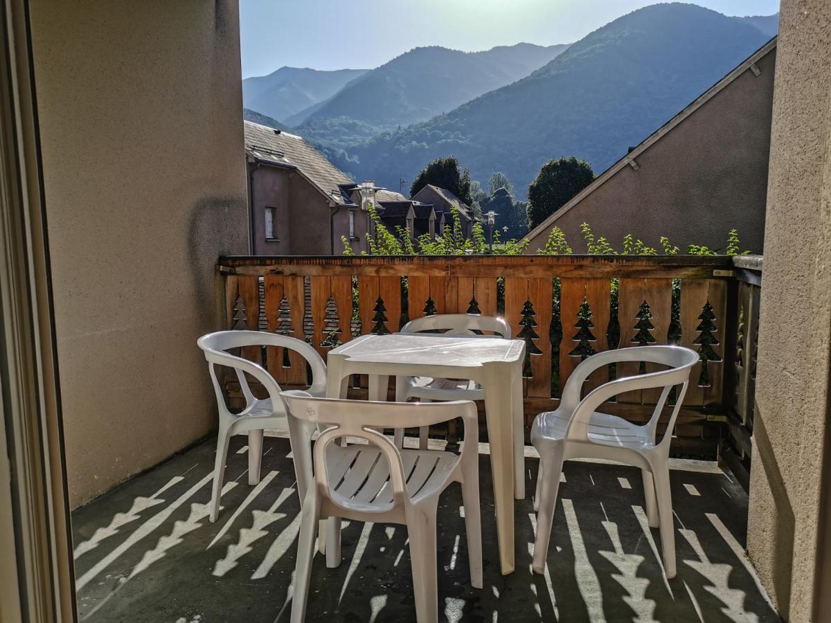 Appartement T3 dans résidence Juzet-de-Luchon Esterno foto