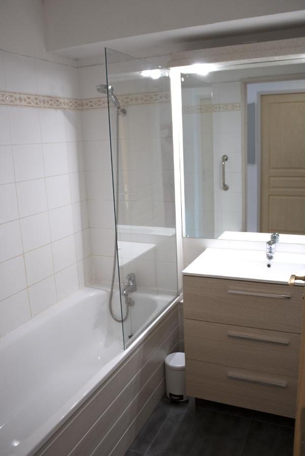 Appartement T3 dans résidence Juzet-de-Luchon Esterno foto
